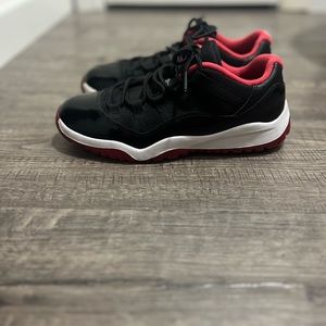 Retro Jordan 11 low